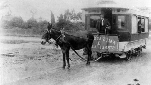 1893年加州马拉的有轨电车的例子.